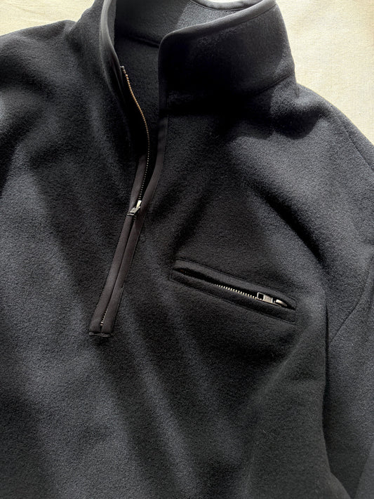 UNDECORATED "HIGH GAGE WOOL FLEECE ZIP TOP" -black-