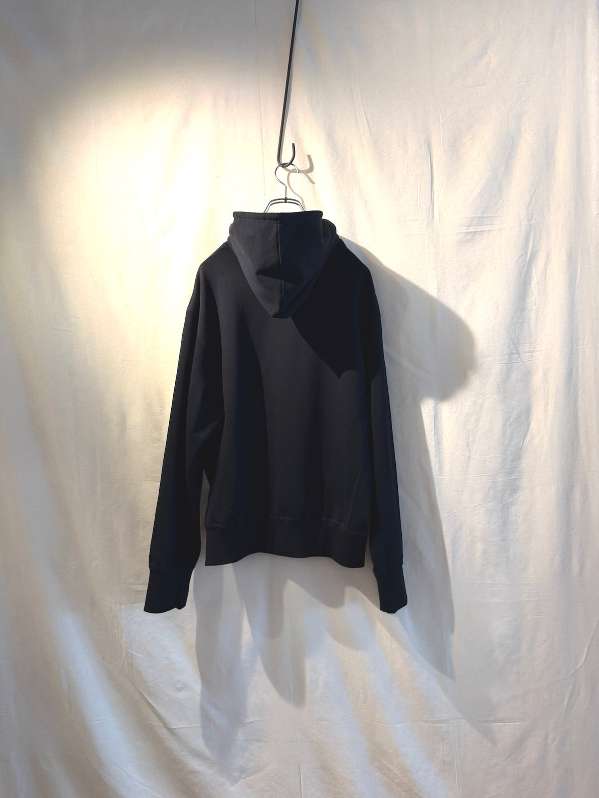 FAF(FAKE AS FLOWERS)　"Graphic Hoodie" -Black-