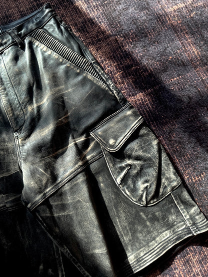 FAF(FAKE AS FLOWERS)　Leather Shorts