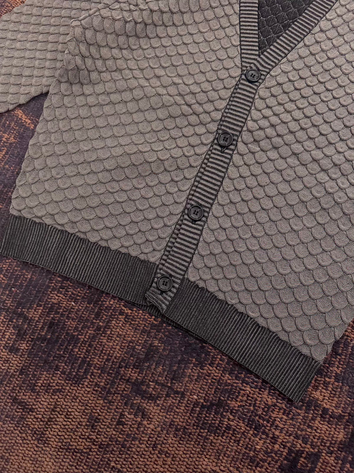 KOZABURO　SCALE KNIT CARDIGAN