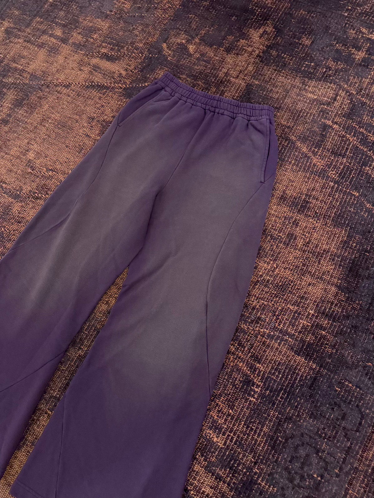 KOZABURO　FADED DEXTER SWEATPANTS