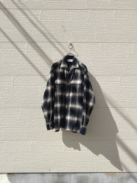KOZABURO　"BOXY FIT FLAP POCKET SHIRTS"