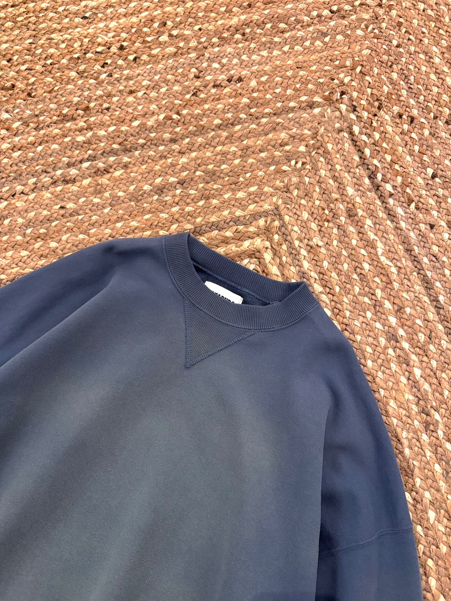 KOZABURO　CREW NECK SWEATSHIRTS