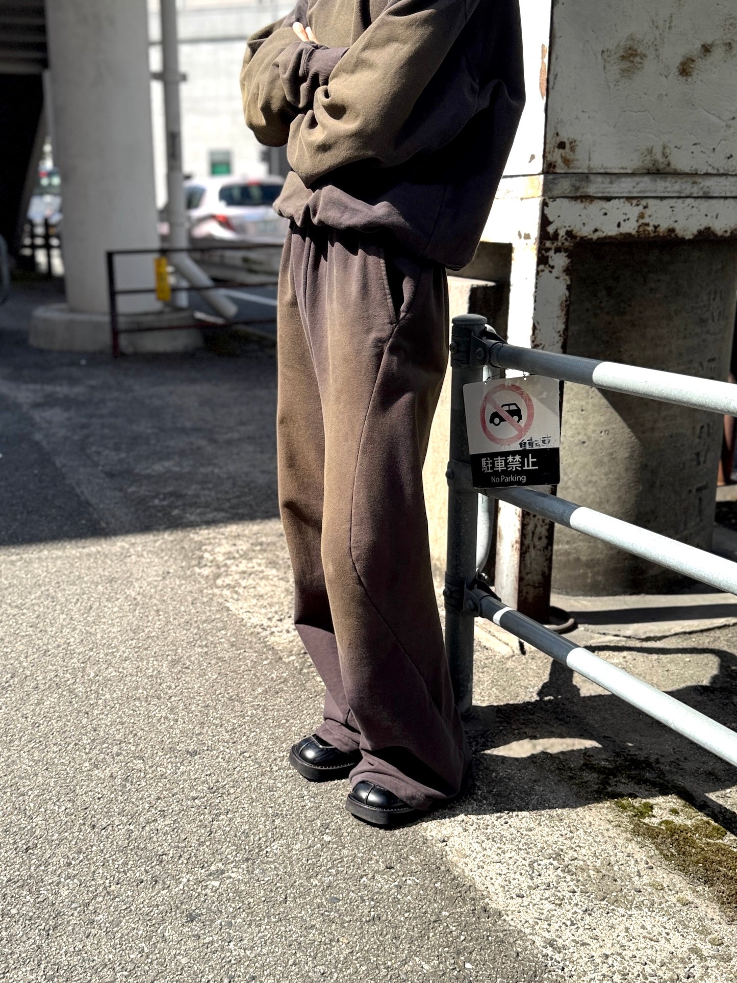 KOZABURO　DEXTER SWEATPANTS