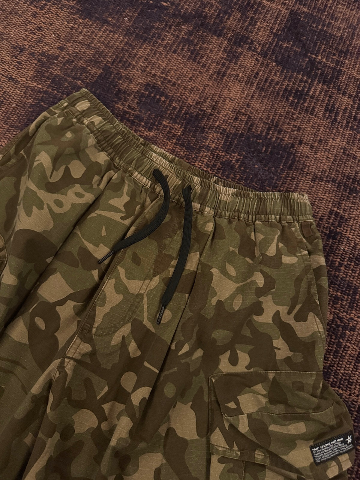P.A.M.　GARDEN VARIETY CAMO CHOW SHORTS