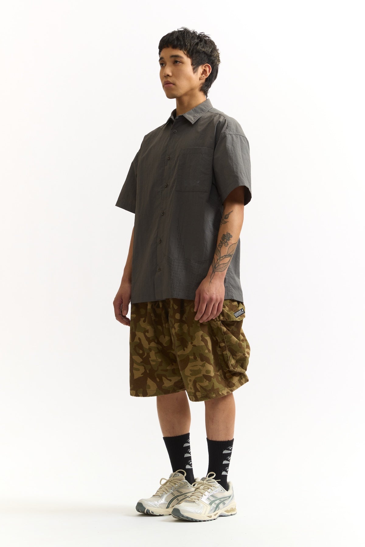 P.A.M.　GARDEN VARIETY CAMO CHOW SHORTS