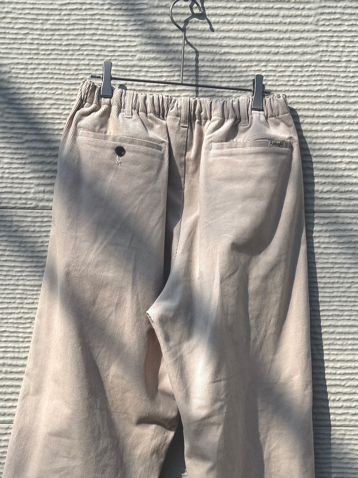 RELAX FIT "Corduroy easy slacks"      -cream-