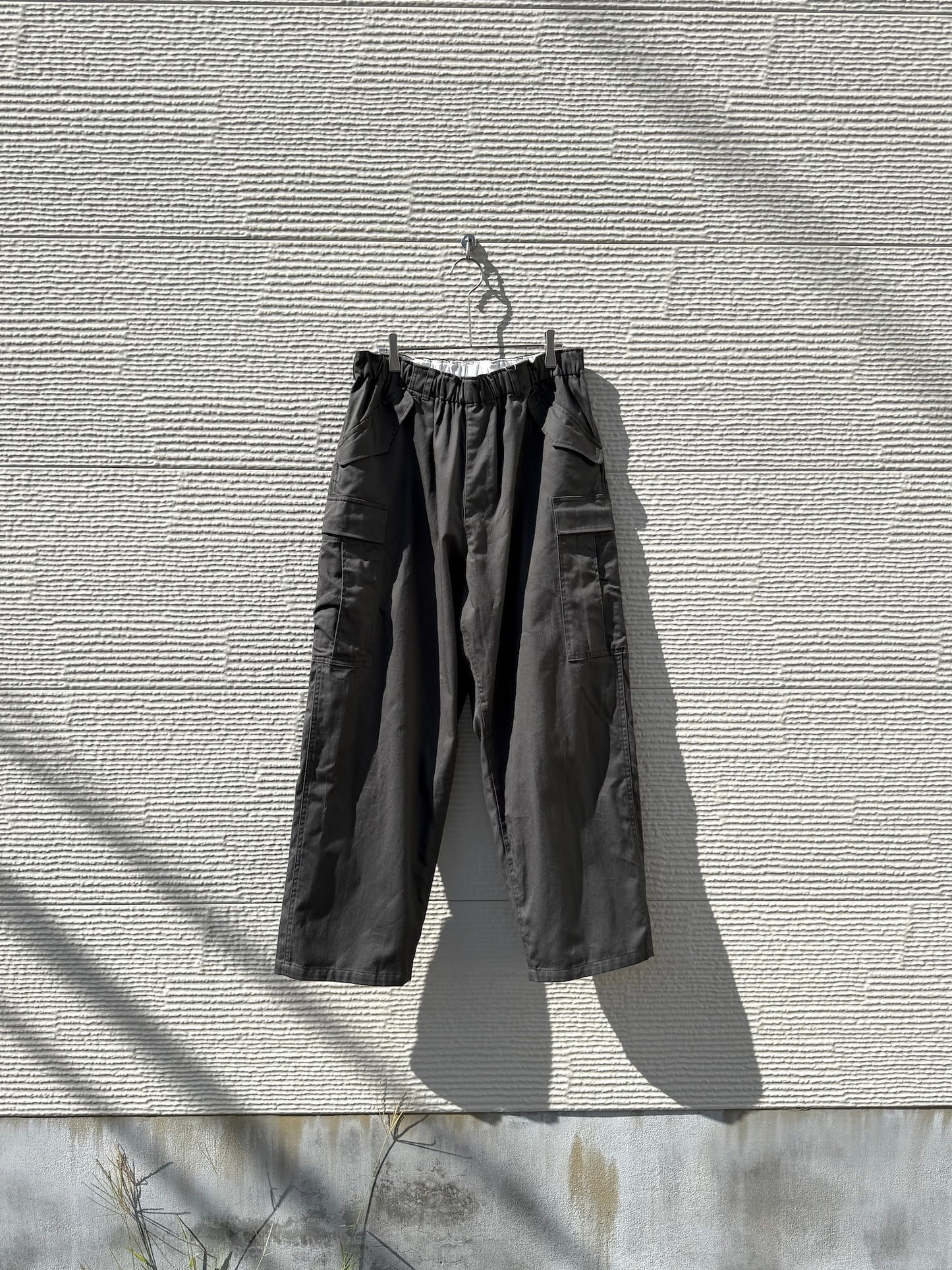 RELAX FIT "ARMY NAVY easy slacks"      -CHARCOAL GRAY-
