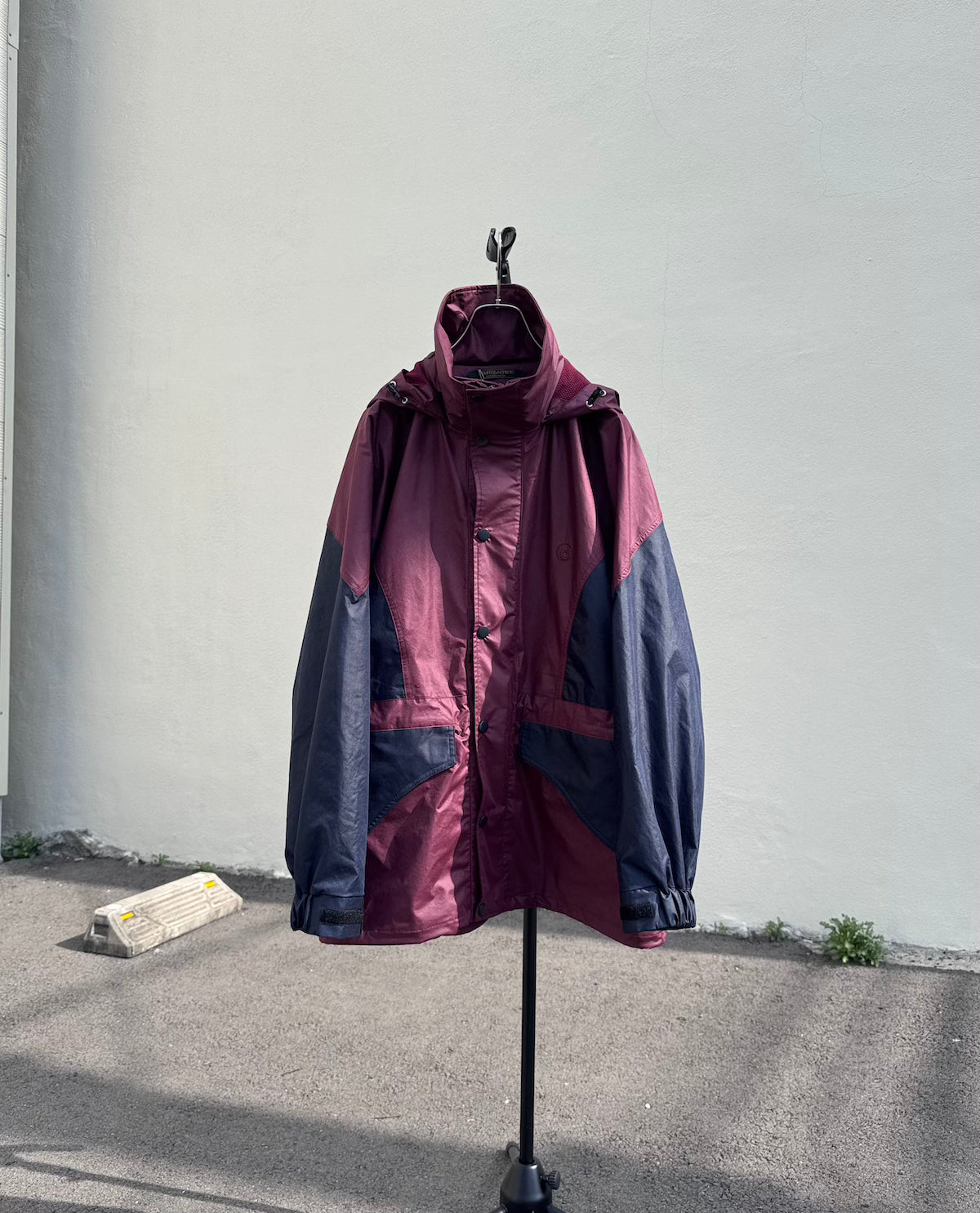 The DUFFER N NEPHEWS　HOODED WIND BREAKER WAXFINISH