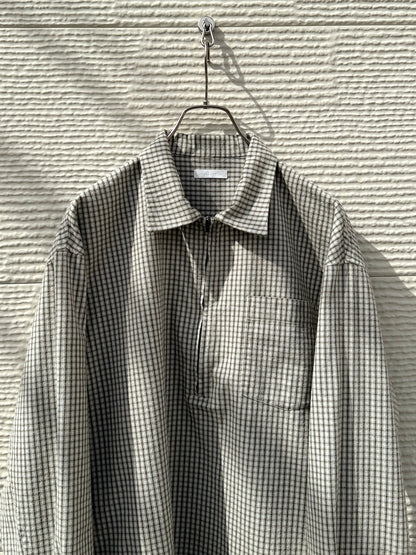 UNDECORATED　"FLANNEL CHECK COTTON ZIP TOP"