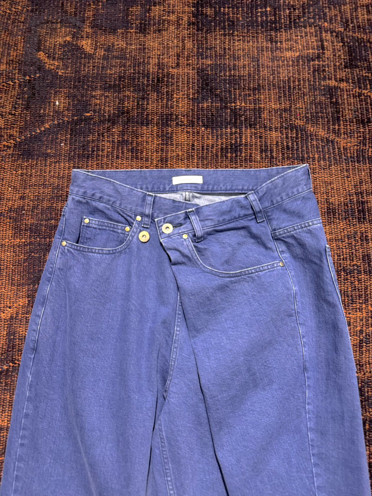 UNDECORATED　WRAPPED  DENIM JEANS