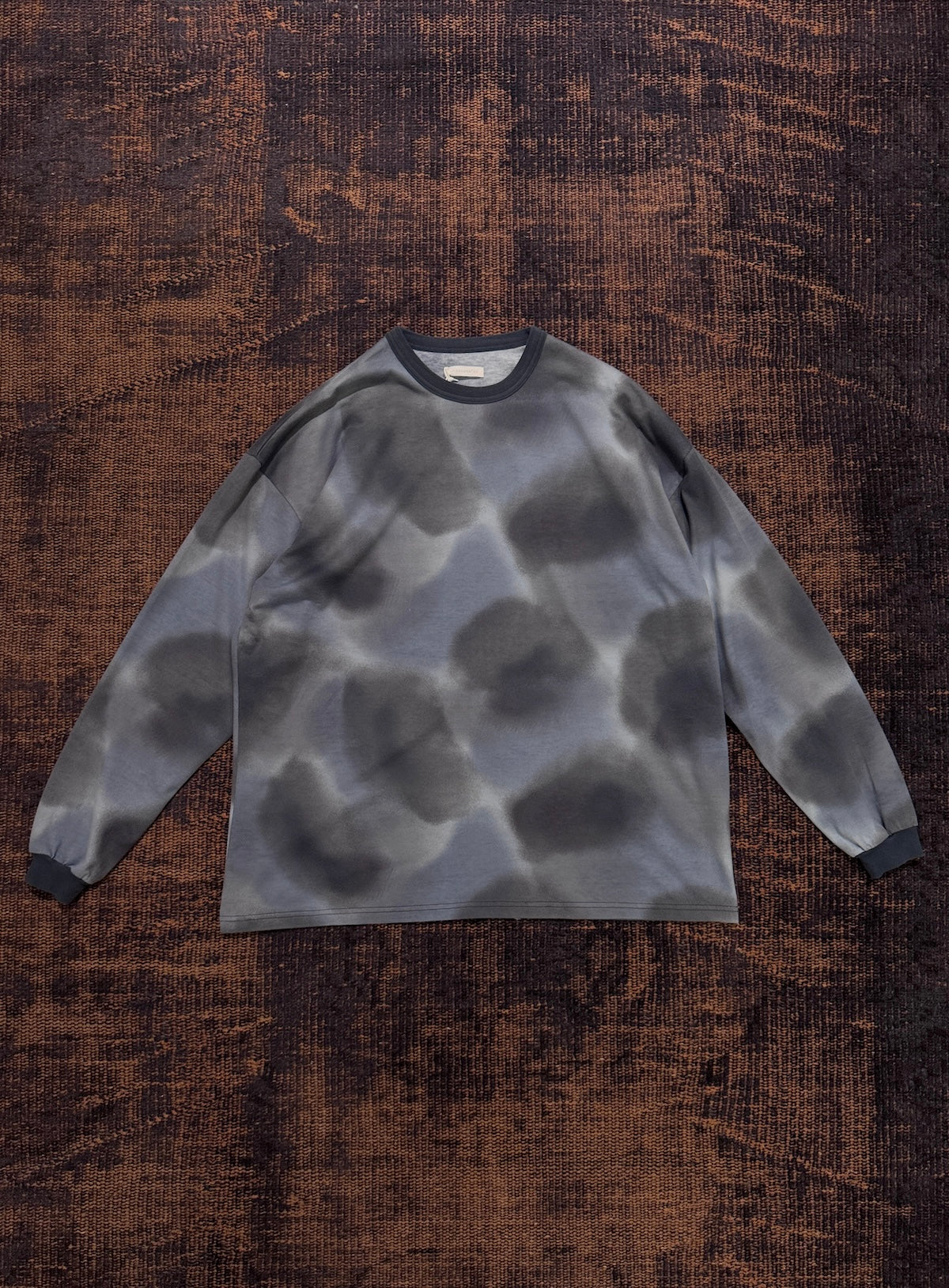UNDECORATED　OVER-PAINTING L/S T-SHIRT